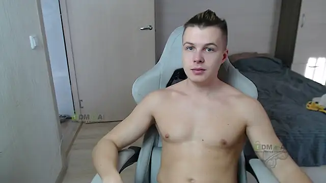 Sunny-Girl1 online show from March 2025 10:17:02 AM