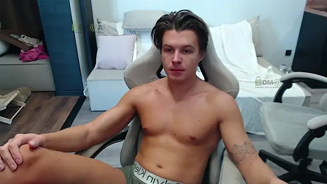 Sunny-Girl1 online show from October 2025 05:50:02 AM