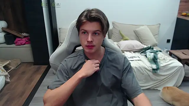 Sunny-Girl1 online show from October 2025 06:48:01 PM