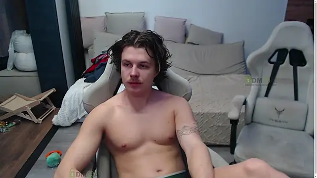 Sunny-Girl1 online show from March 2026 07:46:02 AM