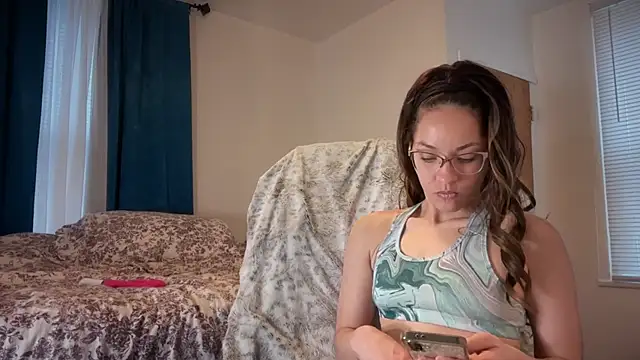 cassandracane online show from April 2026 02:11:01 PM