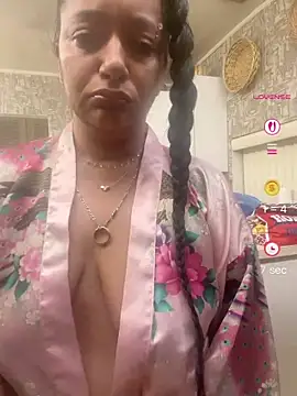 PichyPrettyPussy online show from May 2026 03:20:02 PM