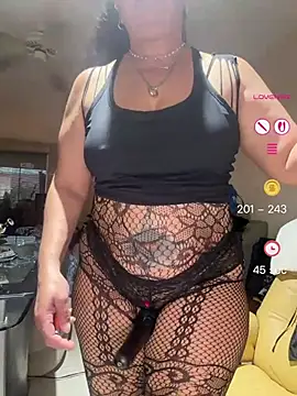 PichyPrettyPussy online show from June 2026 02:41:02 PM