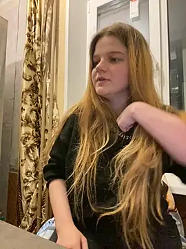 -MimmiLissa- online show from October 2025 03:35:02 PM