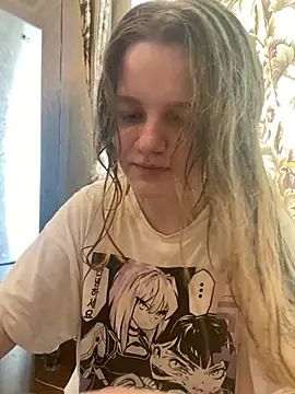 Snapshot of -MimmiLissa- chatting on May 2026 12:35:01 PM -MimmiLissa- online show from May 2026 12:35:01 PM