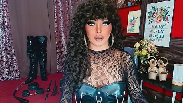 trixxielicious online show from November 2025 01:44:02 PM