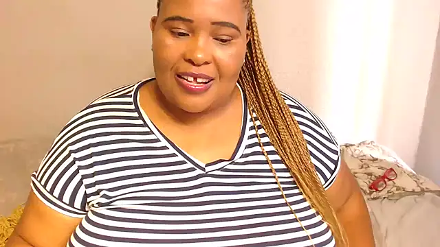Snapshot of zandile chatting on January 2025 02:47:02 PM zandile online show from January 2025 02:47:02 PM