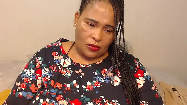 Snapshot of zandile chatting on March 2025 06:44:02 PM zandile online show from March 2025 06:44:02 PM