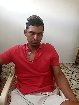 Snapshot of Sirius_5 chatting on October 2025 06:10:02 PM Sirius 5 online show from October 2025 06:10:02 PM