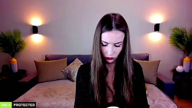 TheWoman   online show from April 2026 07:16:01 PM