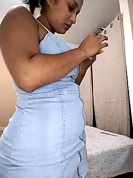 Shantal Lovee online show from May 2026 01:16:02 PM