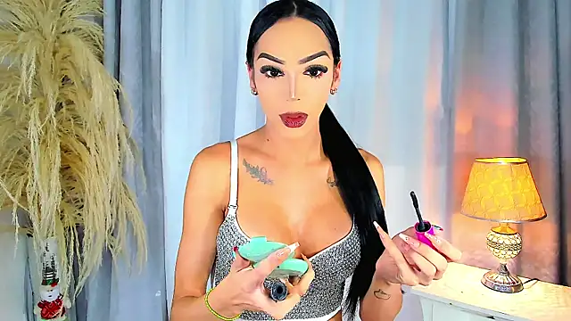 Michell simons online show from December 2024 03:25:02 AM