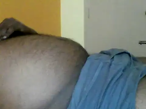 Snapshot of Indianguymohan chatting on February 2025 04:28:01 PM Indianguymohan online show from February 2025 04:28:01 PM