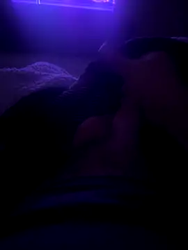 Ethanstone18 online show from October 2025 02:59:01 AM