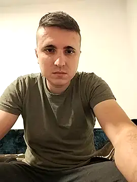 MrNoBoDy000 online show from January 2026 06:35:01 PM