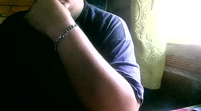 Snapshot of Eze_mole chatting on February 2025 06:56:02 PM Eze mole online show from February 2025 06:56:02 PM