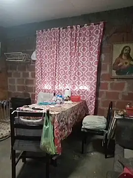 Snapshot of Eze_mole chatting on November 2025 10:50:02 AM Eze mole online show from November 2025 10:50:02 AM