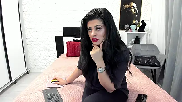 Heidix online show from May 2026 03:46:02 AM
