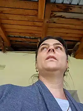 Snapshot of IsabelleCraft chatting on September 2025 08:27:01 AM IsabelleCraft online show from September 2025 08:27:01 AM