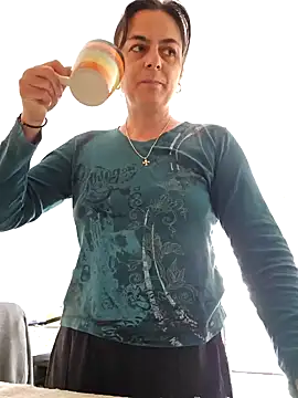 Snapshot of IsabelleCraft chatting on September 2025 08:30:01 AM IsabelleCraft online show from September 2025 08:30:01 AM