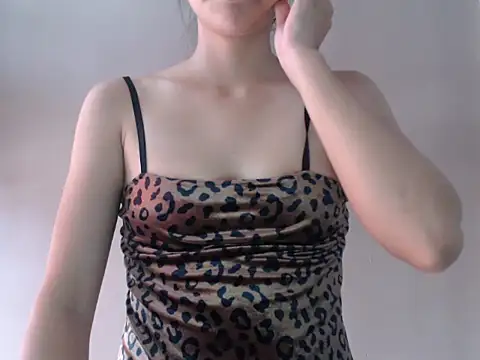 Bigg Pussyy Catt online show from October 2025 07:39:01 AM