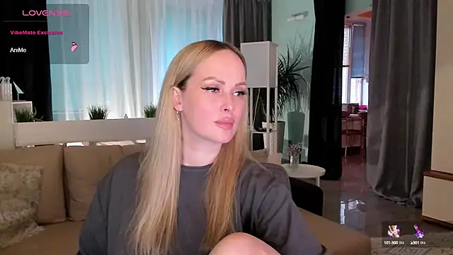 Libby Nora online show from December 2024 12:38:02 PM