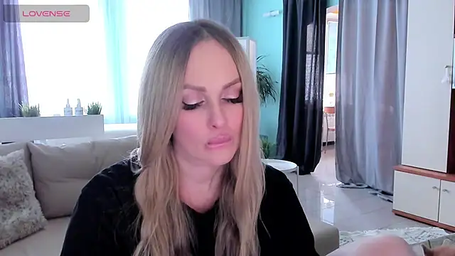 Libby Nora online show from March 2025 11:45:02 AM