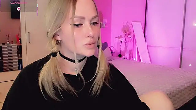 Libby Nora online show from May 2026 09:37:02 AM