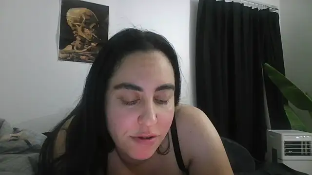 Snapshot of WetFlower69 chatting on July 2026 12:25:02 AM WetFlower69 online show from July 2026 12:25:02 AM