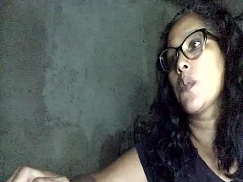 Snapshot of Damita999 chatting on January 2025 12:45:01 AM Damita999 online show from January 2025 12:45:01 AM