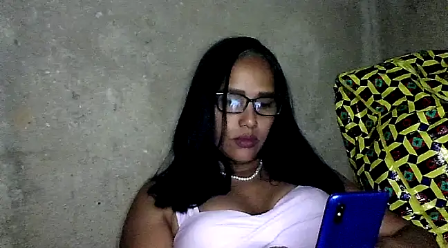 Snapshot of Damita999 chatting on January 2025 06:20:01 AM Damita999 online show from January 2025 06:20:01 AM
