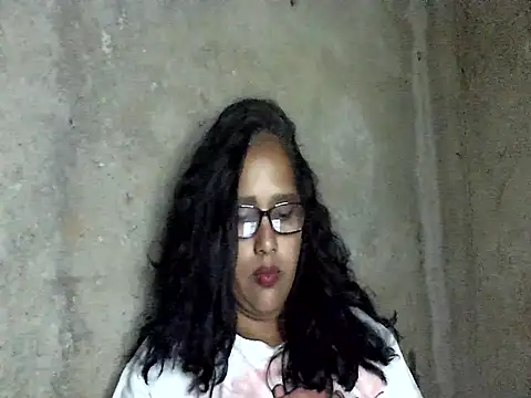 Snapshot of Damita999 chatting on January 2025 10:41:02 PM Damita999 online show from January 2025 10:41:02 PM