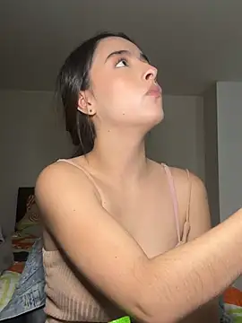 swrennn19 online show from January 2025 07:40:01 PM