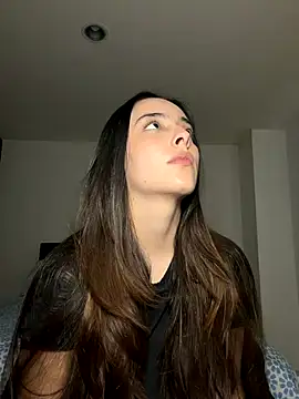 swrennn19 online show from November 2025 07:04:01 PM