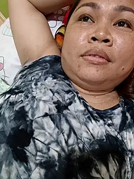 XXLorie 02 online show from July 2026 04:25:01 AM
