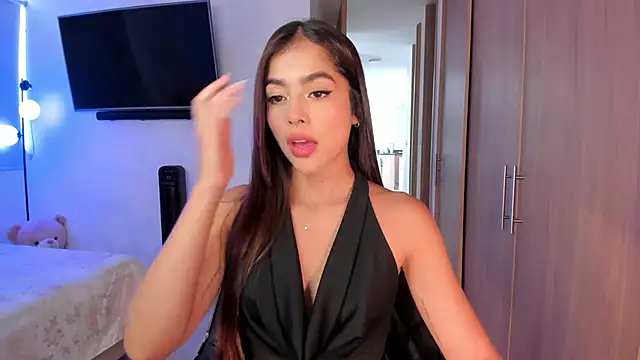 Snapshot of AmyDavis_ chatting on April 2026 08:18:01 PM AmyDavis online show from April 2026 08:18:01 PM