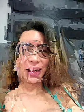 Ivysnow online show from November 2025 06:34:01 PM