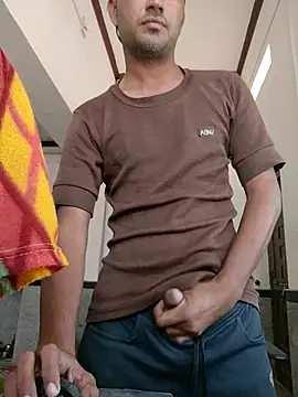 HotBoyOm online show from December 2025 08:41:02 AM