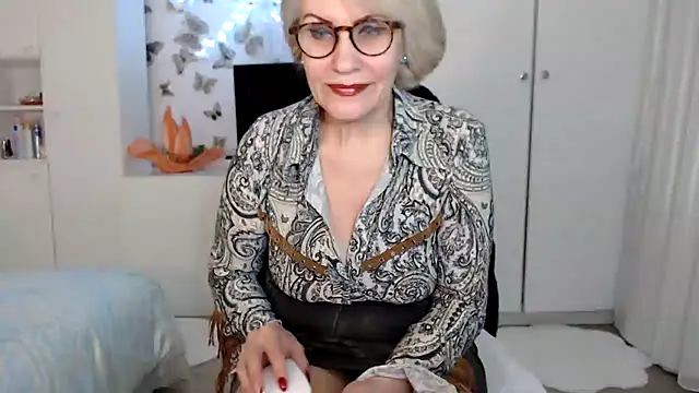 Snapshot of Ghertrude52 chatting on February 2025 04:51:02 AM Ghertrude52 online show from February 2025 04:51:02 AM