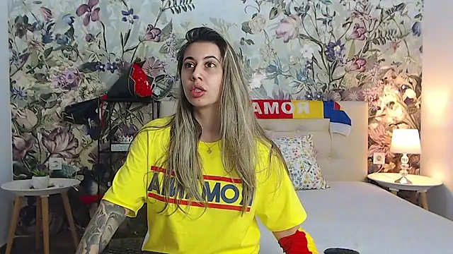 RoseDiamond06 online show from June 2026 02:59:02 PM