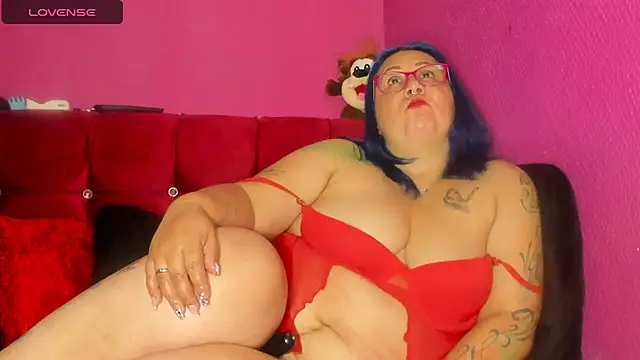 Snapshot of AnalGoddes chatting on March 2025 02:30:02 AM AnalGoddes online show from March 2025 02:30:02 AM