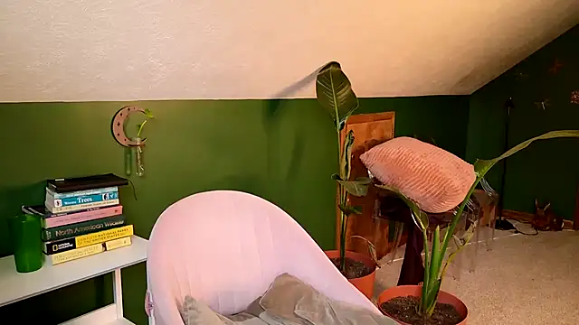 naturestwisted online show from March 2025 06:33:01 PM