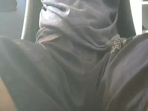 Snapshot of safadao_tesao chatting on February 2026 05:13:02 PM safadao tesao online show from February 2026 05:13:02 PM