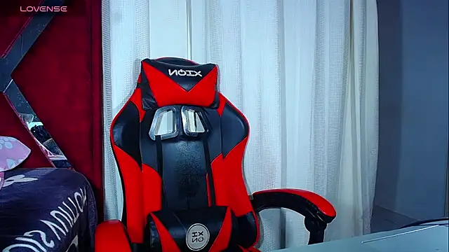 DanisaBrown online show from November 2025 02:17:01 PM