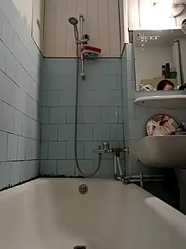 Snapshot of SexxyLety chatting on December 2024 06:33:02 AM SexxyLety online show from December 2024 06:33:02 AM