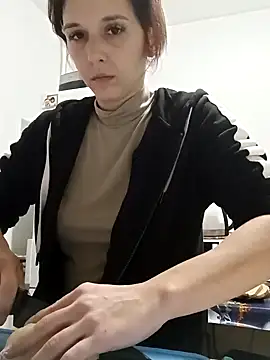 Snapshot of SexxyLety chatting on December 2024 04:51:01 PM SexxyLety online show from December 2024 04:51:01 PM