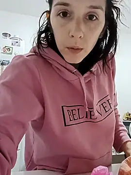 Snapshot of SexxyLety chatting on February 2025 04:10:01 PM SexxyLety online show from February 2025 04:10:01 PM