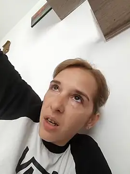 Snapshot of SexxyLety chatting on October 2025 07:30:01 AM SexxyLety online show from October 2025 07:30:01 AM