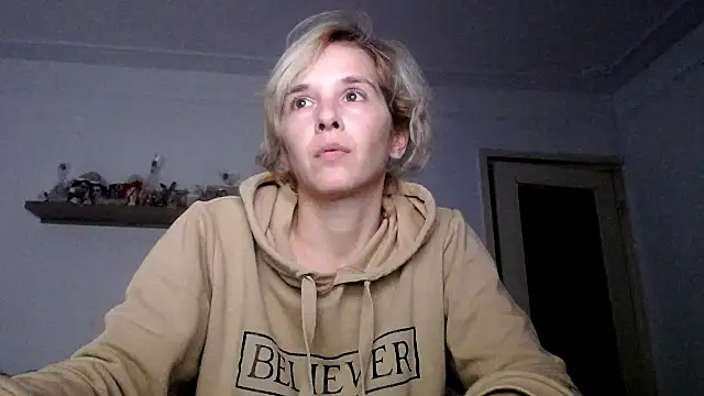 Snapshot of SexxyLety chatting on November 2025 01:25:02 PM SexxyLety online show from November 2025 01:25:02 PM