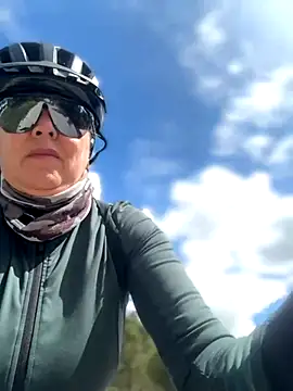 emma tour online show from November 2025 03:04:01 PM